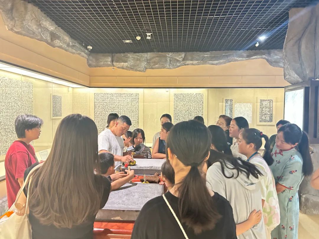 1755851432145985.jpg 1755851432145985.jpg